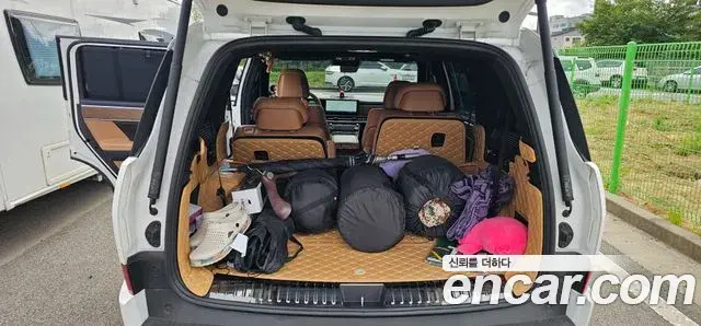 Hyundai Santa Fe 2024 — Şəkil 8/18