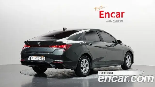 Hyundai Avante 2022 — Фото 2/20