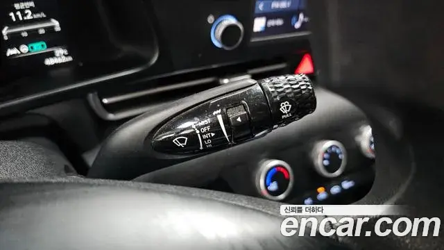 Hyundai The New Avante Hybrid 2022 — Şəkil 21/31