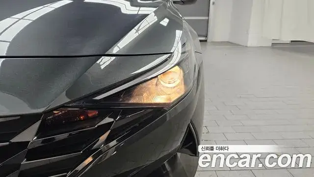 Hyundai The New Avante Hybrid 2022 — Şəkil 24/31