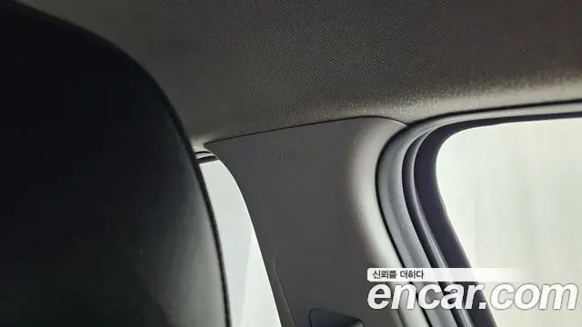 Hyundai The New Avante Hybrid 2022 — Şəkil 8/31