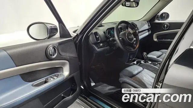 Mini Cooper S Countryman 2023 — Şəkil 16/20