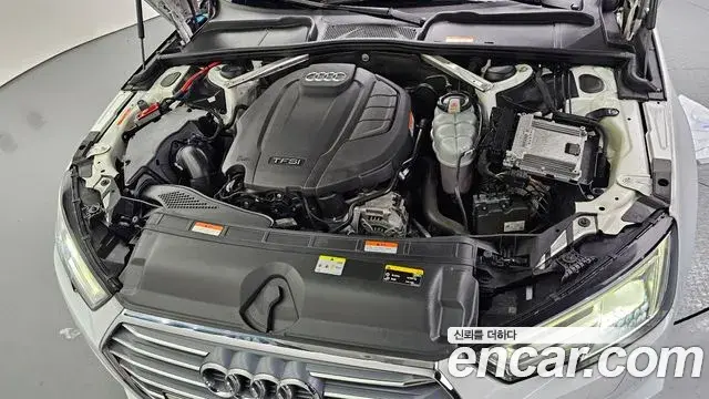 Audi A4 2019 — Şəkil 14/30