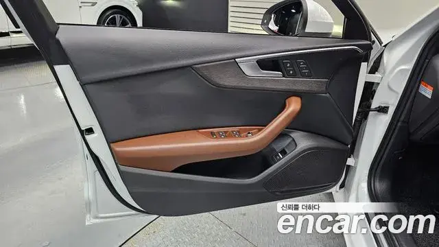 Audi A4 2019 — Şəkil 12/30