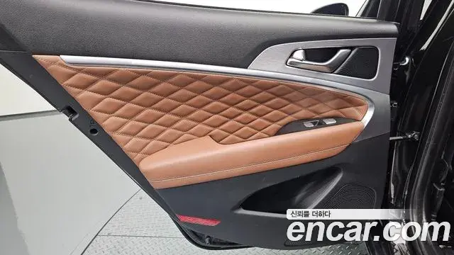 Genesis G70 2018 — Şəkil 27/35
