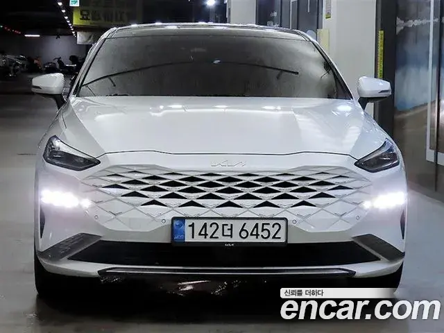 Kia K8 2021 — ფოტო 7/18