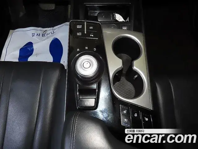 Kia K8 2021 — ფოტო 2/18