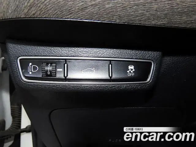 Kia K8 2021 — ფოტო 16/18