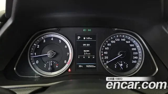 Hyundai Sonata 2022 — Фото 8/20