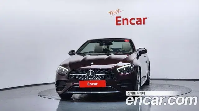 Mercedes-Benz E-Class 2023 — Фото 3/20
