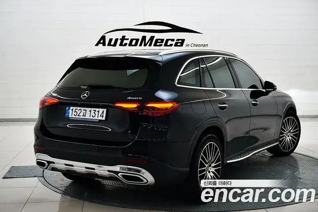 Mercedes-Benz GLC-Class 2025 — Photo 10/20