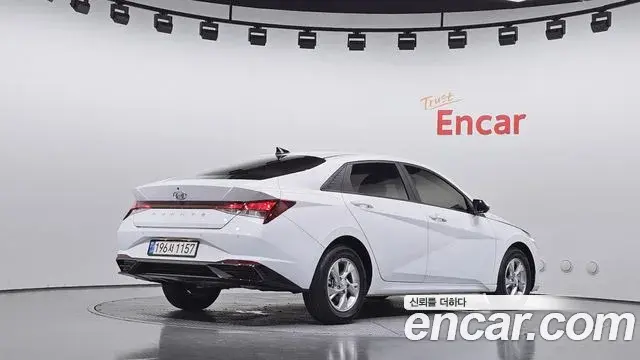 Hyundai Avante 2021 — Фото 2/20