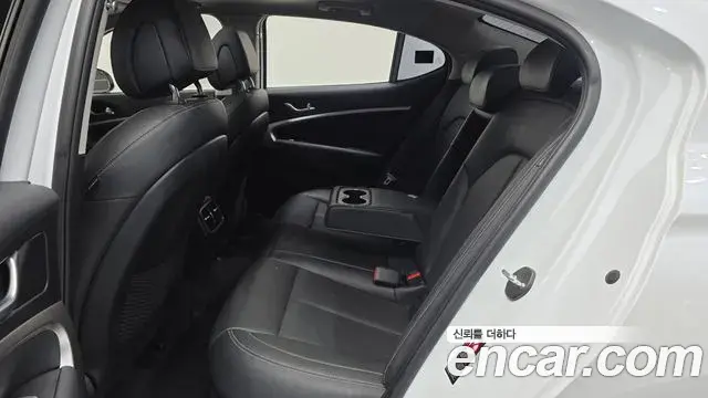 Genesis G70 2020 — Şəkil 10/20