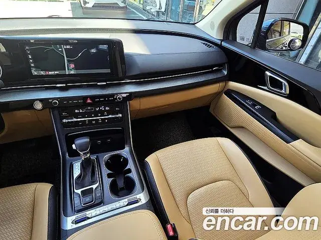 Kia Carnival 2021 — Фото 6/18
