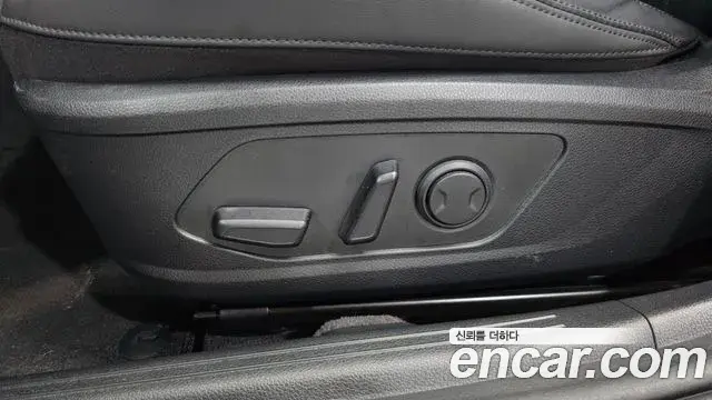 Kia K5 2022 — Şəkil 24/34