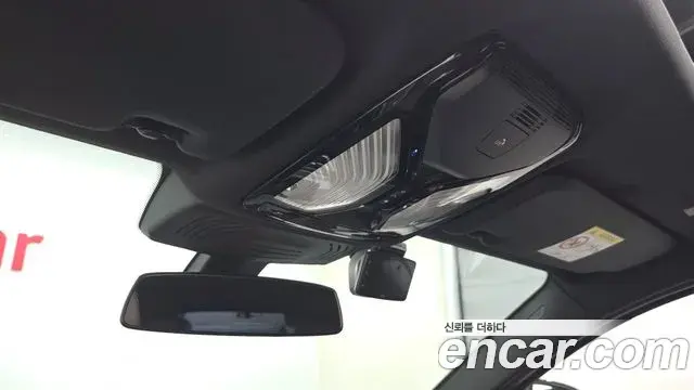 BMW X4 2023 — Photo 9/31