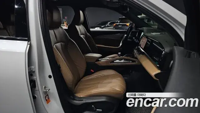 Renault Samsung Grand Koleos 2024 — Photo 11/20
