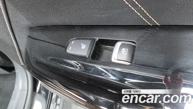 Kia K5 2020 — Photo 11/38