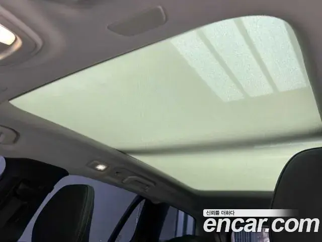 Volvo V60 Cross Country 2022 — Şəkil 9/19