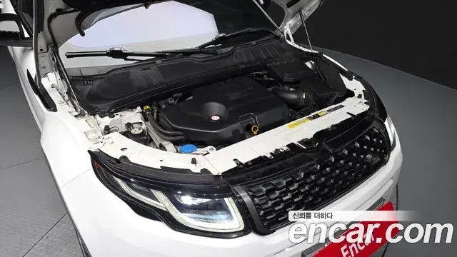 Land Rover Range Rover Evoque 2018 — Photo 17/20