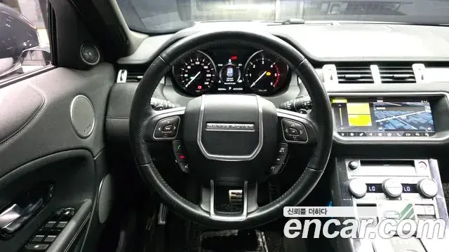 Land Rover Range Rover Evoque 2018 — Photo 4/20