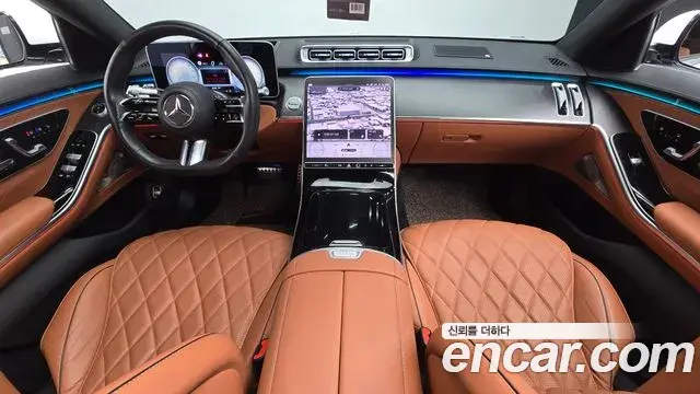 Mercedes-Benz S-Class 2023 — Photo 14/20