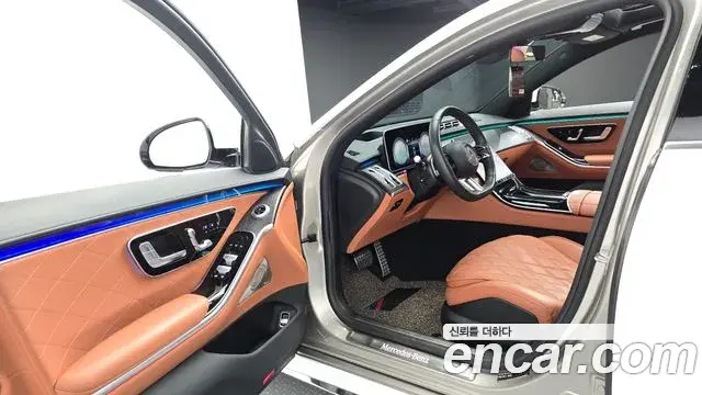 Mercedes-Benz S-Class 2023 — Photo 4/20