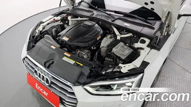 Audi A5 2019 — Şəkil 10/32