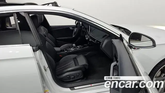 Audi A5 2019 — Şəkil 20/32