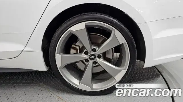 Audi A5 2019 — Şəkil 7/32