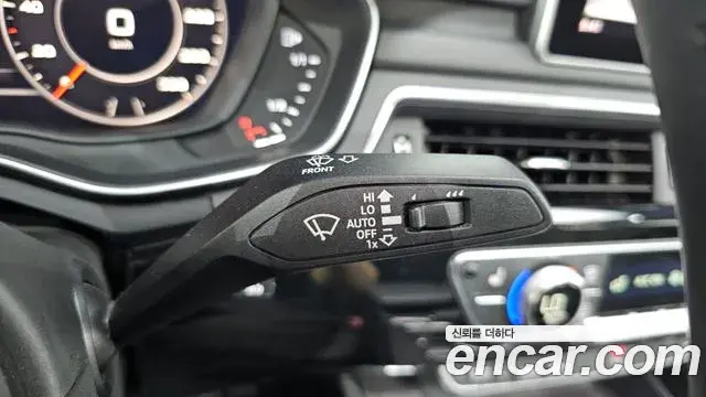 Audi A5 2019 — Şəkil 22/32