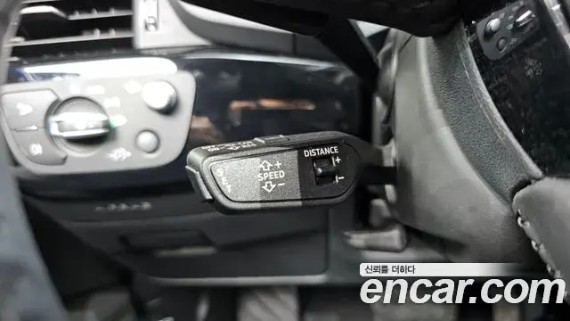 Audi A5 2019 — Şəkil 30/32