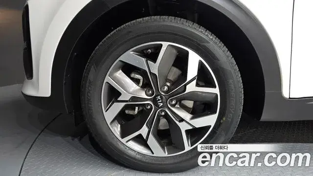 Kia Sportage The Bold 2019 — Şəkil 12/34