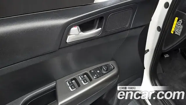 Kia Sportage The Bold 2019 — Şəkil 11/34