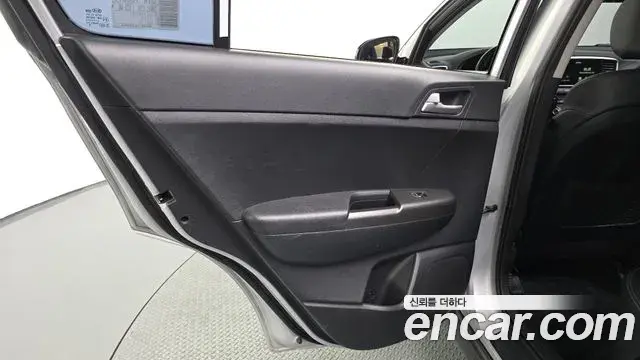 Kia Sportage The Bold 2021 — Photo 20/30