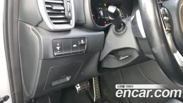 Kia Sportage The Bold 2021 — Photo 8/30
