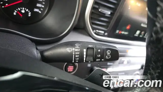Kia Sportage The Bold 2021 — Photo 2/30