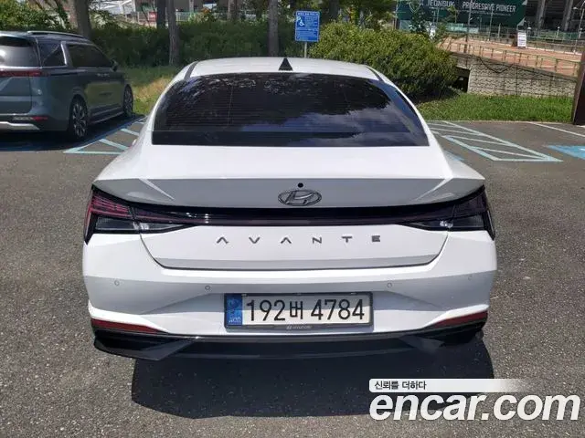 Hyundai Avante 2022 — Фото 6/20