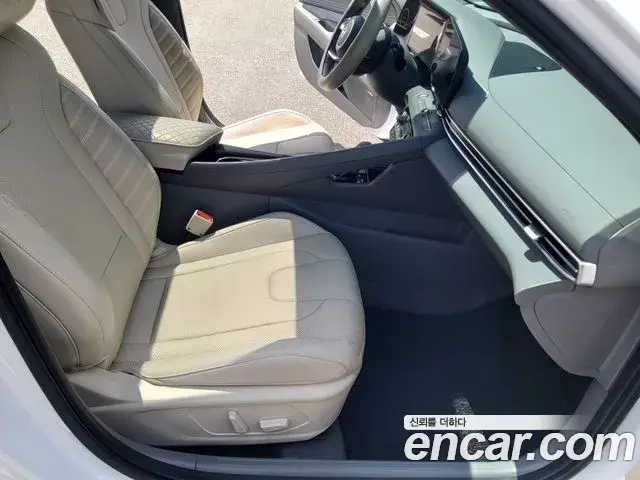 Hyundai Avante 2022 — Фото 15/20