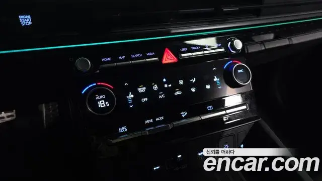 Hyundai Santa Fe 2024 — ფოტო 14/20