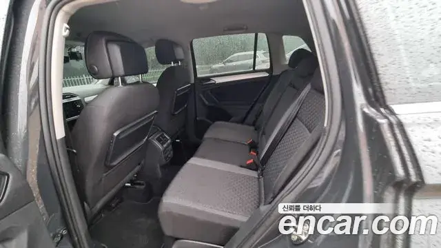 Volkswagen Tiguan 2018 — Şəkil 4/19