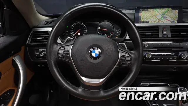 BMW 4 Series 2019 — Photo 15/20
