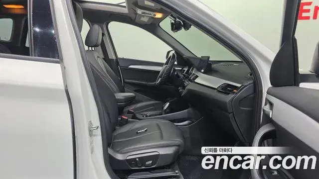BMW X1 2019 — Şəkil 9/20