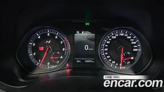 Hyundai Veloster 2018 — Photo 11/30