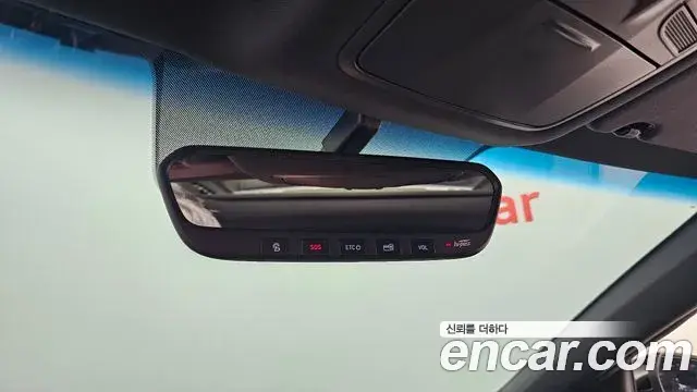 Hyundai Veloster 2018 — Photo 23/30
