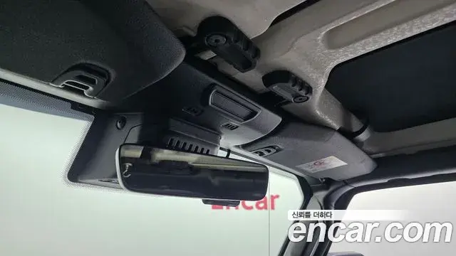 Jeep Wrangler 2019 — ფოტო 12/20