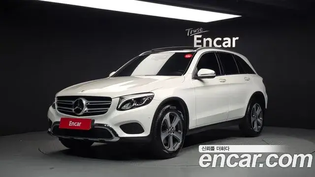 Mercedes-Benz GLC-Class 2018 — ფოტო 5/20