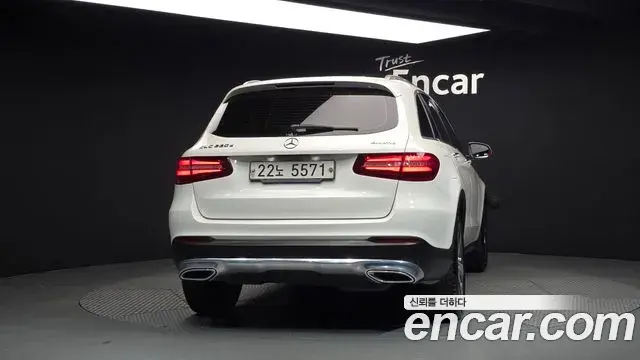 Mercedes-Benz GLC-Class 2018 — ფოტო 19/20