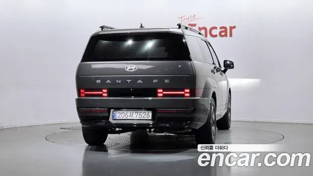 Hyundai Santa Fe 2024 — Фото 3/20
