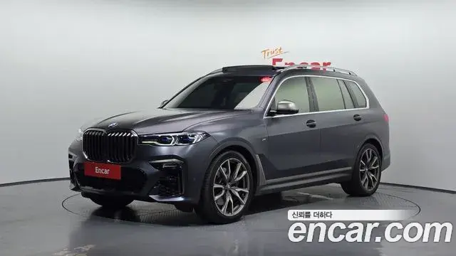 BMW X7 2020 — ფოტო 13/20